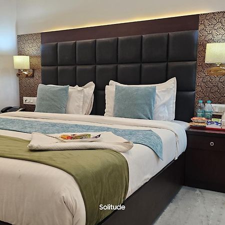 Solitude, The Boutique Hotel Халдвані Екстер'єр фото