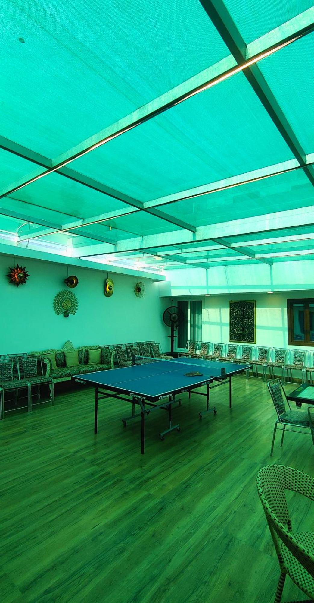 Solitude, The Boutique Hotel Халдвані Екстер'єр фото